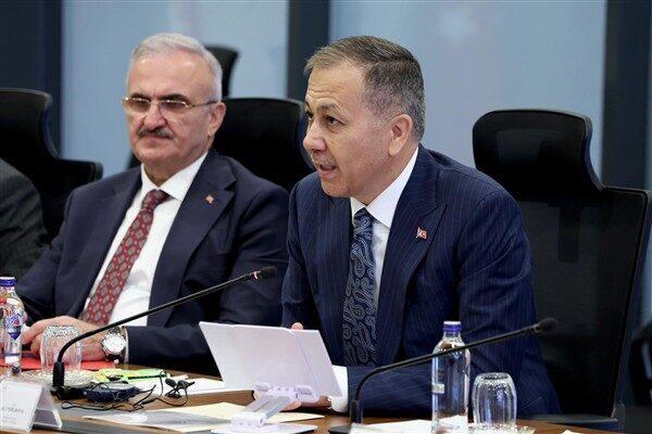 İçişleri Bakanı Ali Yerlikaya, TEKNOFEST kapsamında düzenlenen etkinliklerde, emniyet birimleri