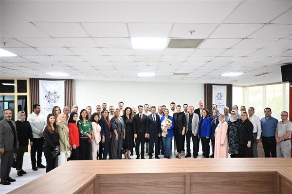 Ziyarette Sarıgöz ve beraberindeki heyet, Çerçioğlu'nu Aydın'da ve Kuşadası’nda gerçekleştirdiği