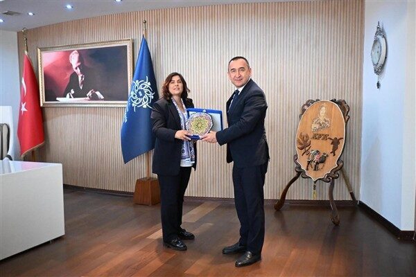 Özbekistan Cumhuriyeti Ankara Büyükelçisi İlkhom Khaydarov ile Aydın Büyükşehir Gazeteciler