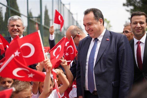 Manisa Büyükşehir Belediye Başkanı Besim Dutlulu, mesajında şu ifadelere yer