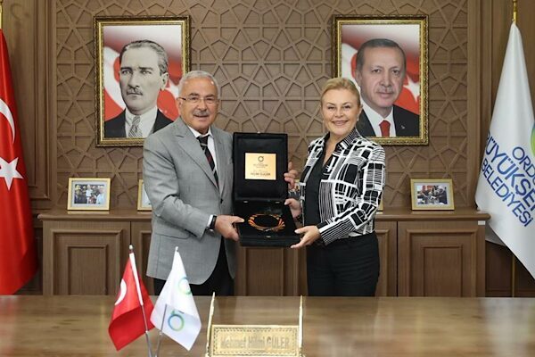 Ordu Büyükşehir Belediye Başkanı Dr. Mehmet Hilmi Güler, kadın girişimcilerin