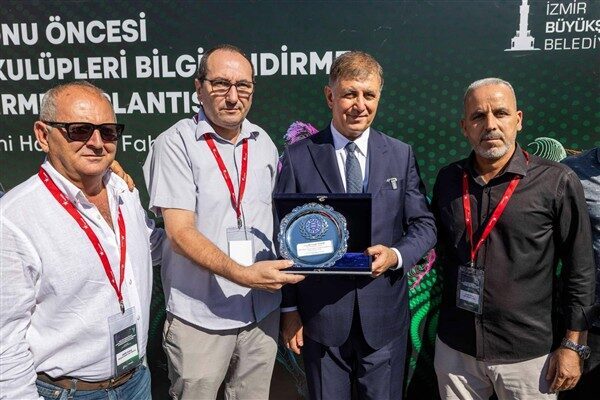 Tarihi Havagazı Fabrikası Kültür Merkezi’ndeki buluşmada İzmir Büyükşehir Belediye Başkanı