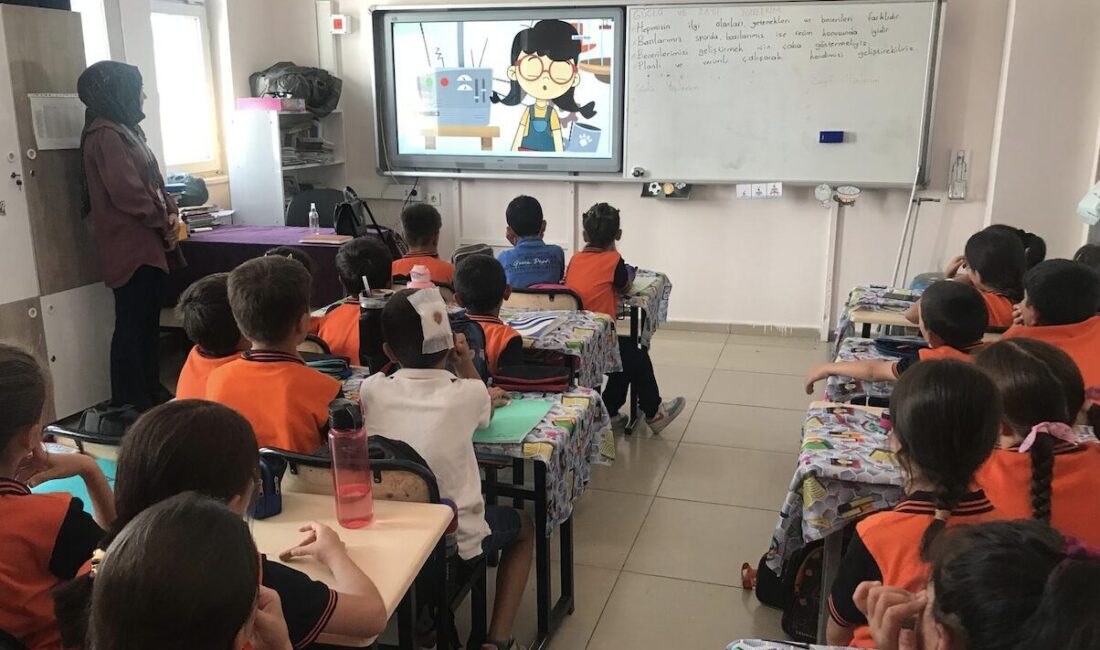 Batman İl Sağlık Müdürlüğü’ne bağlı Tılmerç Sağlıklı Hayat Merkezinde görevli