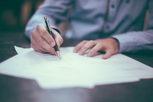 Kamuyu Aydınlatma Platformuna (KAP) yapılan açıklamada, ''Şirketimiz, finansal yükümlülüklerinin karşılanması
