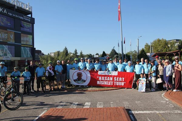 İzmit Belediyesi Spor İşleri Müdürlüğü tarafından , şampiyon bisikletçi Hasan