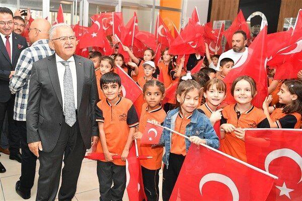 Kocasinan ilçesinde açılışı yapılan ve hayırsever Altun ailesi tarafından yaptırılan