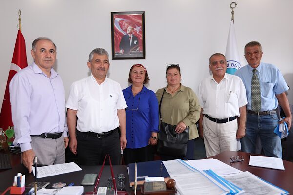 Kayseri Büyükşehir Belediyesi tarafından ,sokak hayvanlarına yönelik hizmetler sürdürülüyor. 5199