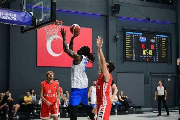 Türkiye Basketbol Ligi’nde bu sezon şampiyonluğu hedefleyen Çayırova Belediyesi, hazırlık