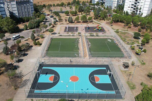 Çayırova Belediyesi tarafından, ilçedeki park ve sosyal yaşam alanlarını geliştirme