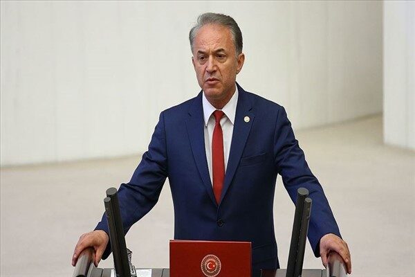 Kaleme aldığı açık mektupta Genel Başkan Özel’den cesur bir liderlik göstermesini