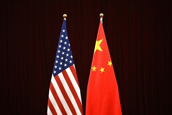 Çin Savunma Bakanı Dong Jun, bugün Beijing’de Adam Smith’in başkanlığındaki
