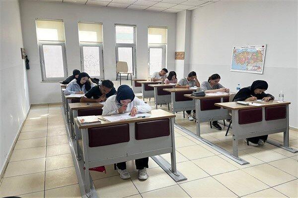 Bu yıl ilk kez uygulamaya geçirilen sınavla öğrenci seçme sistemi