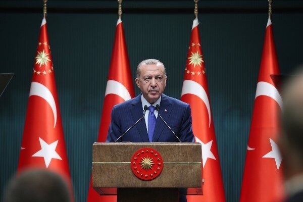 Cumhurbaşkanı Erdoğan'ın konuşmasından bazı satır başları şöyle: "Konuşmamım başında bu