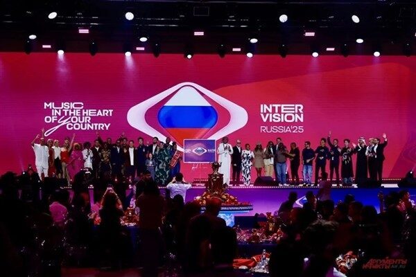Intervision, başlangıçta Soğuk Savaş döneminde Eurovision'a bir "denge" olarak tasarlanmıştı,