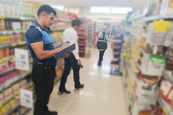 Düzce Belediyesi Zabıta Müdürlüğü, Ticaret İl Müdürlüğü ekipleri ile birlikte