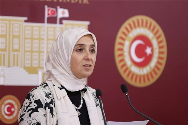 DEVA Partisi İstanbul Milletvekili Elif Esen, İstanbul KYK Cevizlibağ Atatürk