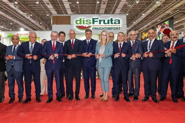 İzmir Büyükşehir Belediyesi ev sahipliğinde Antexpo tarafından 18-20 Eylül tarihlerinde