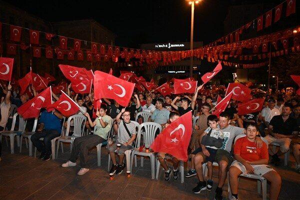 Isparta Belediyesi, Türkiye’nin grup elemelerindeki ilk maçı için 15 Temmuz