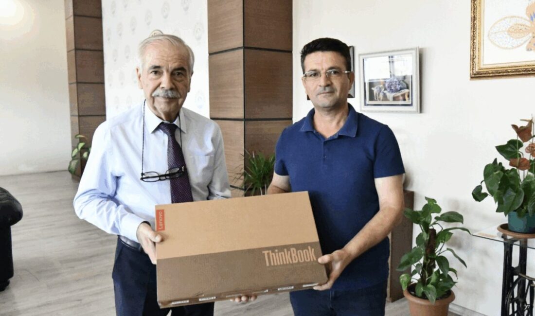 Keşan Belediye Başkanı Op. Dr. Mehmet Özcan, Trakya Üniversitesi Tıp