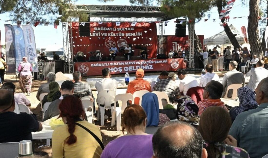 Kula ilçesi Encekler Mahallesi’nde geleneksel hale gelen Bağdatlı Sultan Alevi