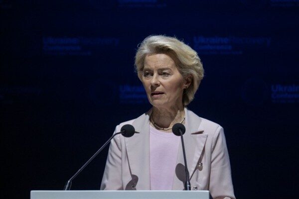 AB Komisyonu Başkanı Leyen, Avrupa ekonomisinin, rekabet gücü için mücadele