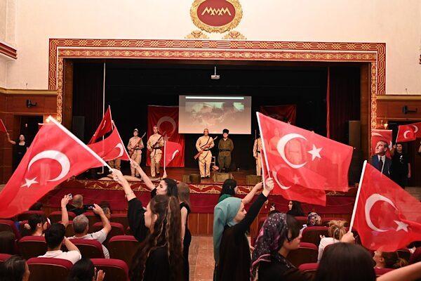 Mamak Belediyesi tarafından, 30 Ağustos Zafer Bayramı ı gün boyu