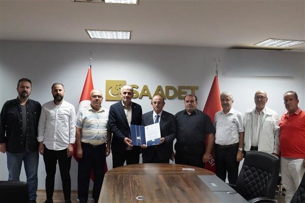 Ziyarette, özellikle ekonomik koşullar, adalet sistemi ve toplumsal sorunlar ön
