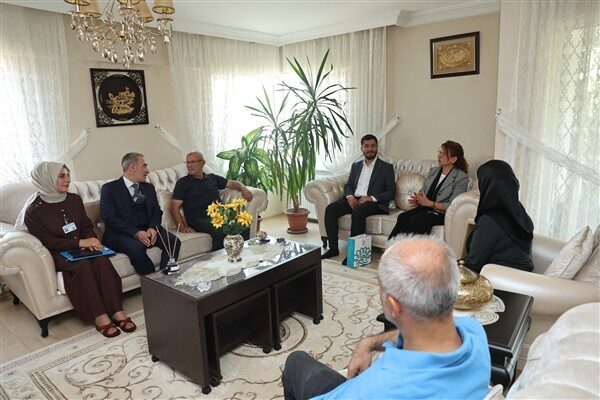 Nilüfer Belediye Meclis Üyeleri Furkan Yavuz, Mustafa Aslan, Özlem Akbaş