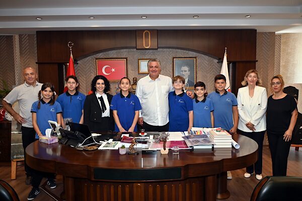 Öğrenciler, öğretmenleri Begüm Bozkurt öncülüğünde Doğa Koruma ve Milli Parklar