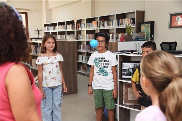 Osmangazi Belediyesi, çocukların edebiyatı, okumayı ve yazmayı sevmeleri için “Küçük