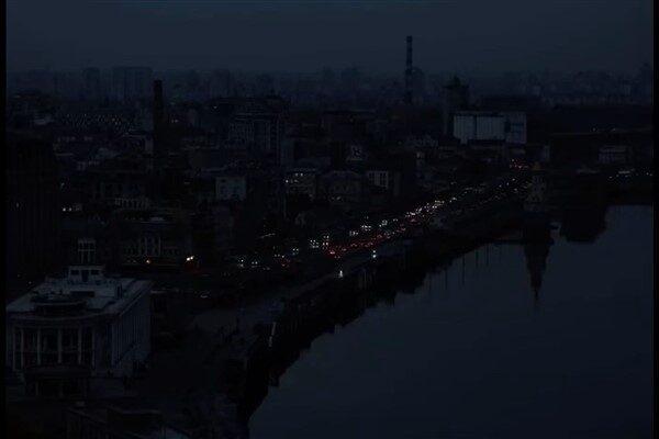 Güneydeki Odessa şehrinde, bölgedeki dört elektrik santraline düzenlenen saldırıların ardından