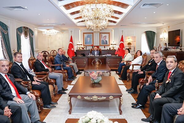 19 Eylül Gaziler Günü etkinlikleri kapsamında Adana’daki şehit ve gazi