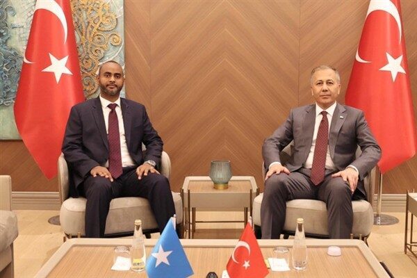 İçişleri Bakanı Yerlikaya, Somali Federal Cumhuriyeti Limanlar ve Deniz Ulaştırma