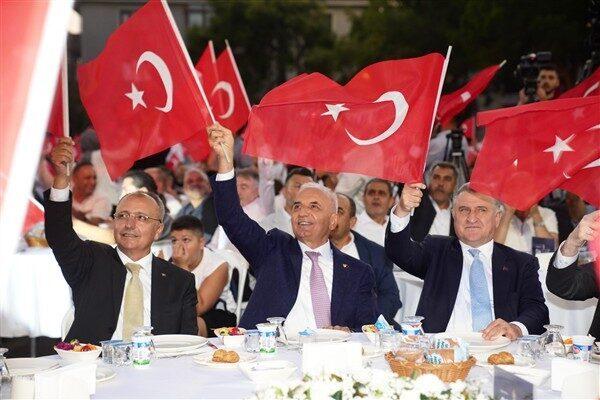 Ümraniye Belediyesi, spor kulübünün ulusal ve uluslararası başarılarını “Altın Kupa
