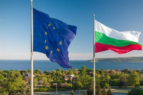 Söz konusu tutar, Brüksel tarafından resmi olarak açıklanmadı ancak Bulgaristan