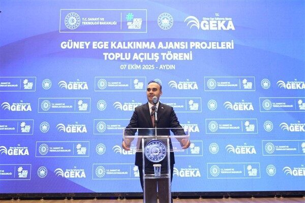 Sanayi ve Teknoloji Bakanı Mehmet Fatih Kacır, bir dizi programa katılmak