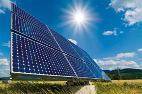 Güneş enerjisinin, vatandaşların kişisel yatırımlar yoluyla ülkenin enerji dönüşümüne doğrudan