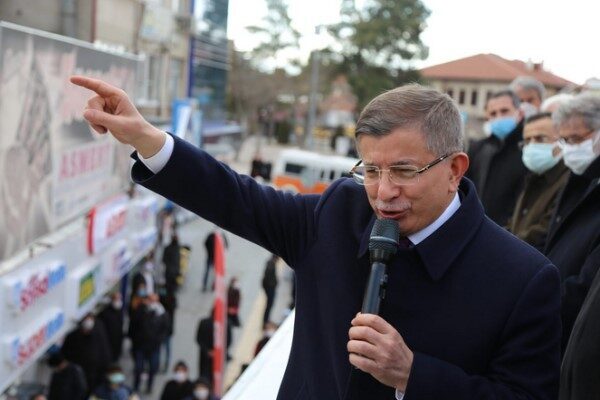 Davutoğlu Küresel Sumud Filosu’na gerçekleştirilen saldırıdan sonra parti yönetim kurulu