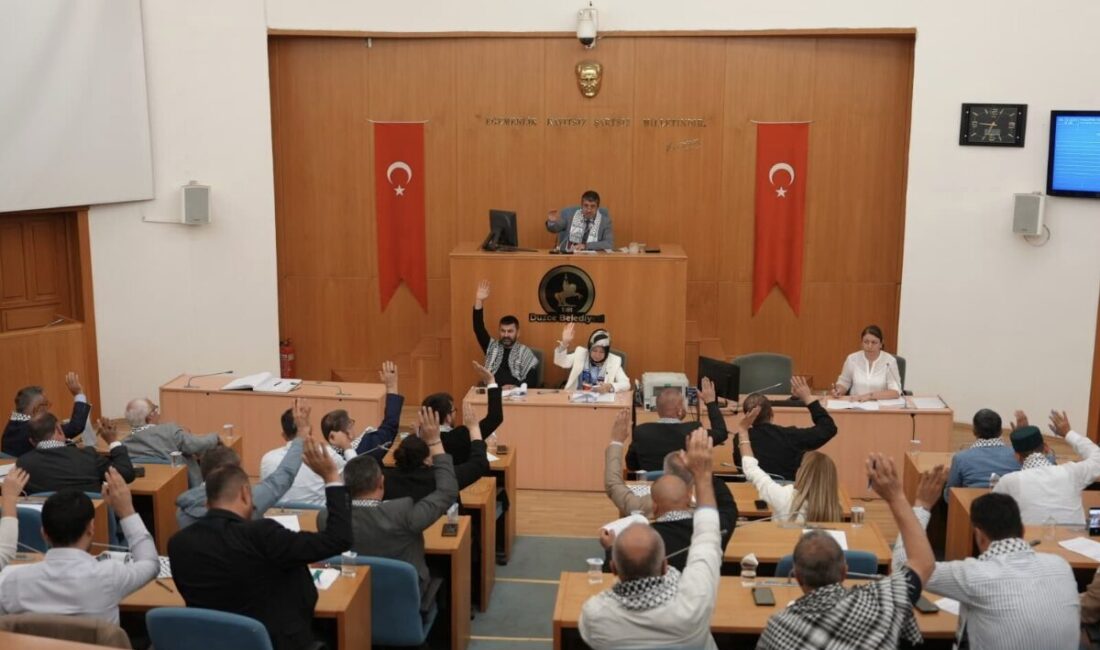 Düzce Belediye Meclisi Ekim ayı ilk birleşiminde 27 gündem maddesini