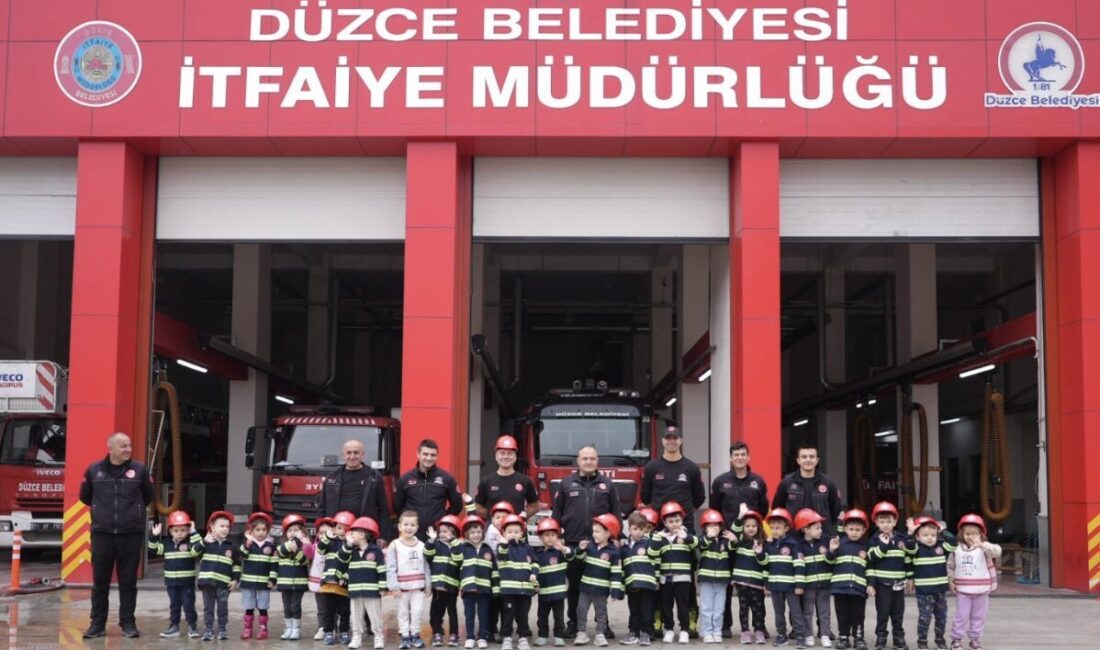 Düzce Belediyesi İtfaiye Müdürlüğü tarafından , İtfaiye Haftası kapsamında 28