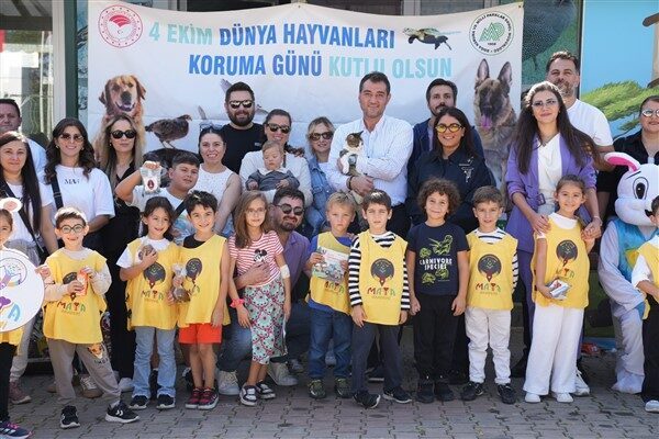 Giresun Belediye Başkanı Fuat Köse, etkinliğe katıldı. Program, Giresun Hayvan