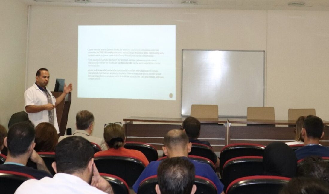 Harran Üniversitesi Hastanesi, sağlık hizmetlerinin yanı sıra toplumsal farkındalık etkinliklerine