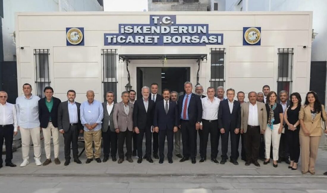 Hatay Valisi Mustafa Masatlı başkanlığında, il genelinde faaliyet gösteren Ticaret ve Sanayi Odaları,