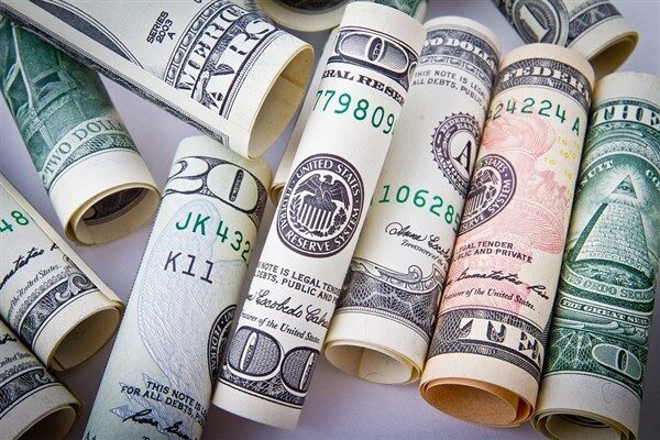 İnfo Yatırım’ın raporunda EURUSD paritesinin haftanın ilk işlem gününe negatif