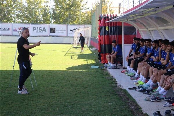 Ligde geçen hafta Erciyes 38 FSK’yı 1-0 mağlup eden kırmızı-siyahlı