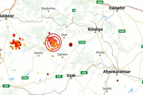 Boğaziçi Üniversitesi Kandilli Rasathanesi ve Deprem Araştırma Enstitüsü (KRDAE) verilerine