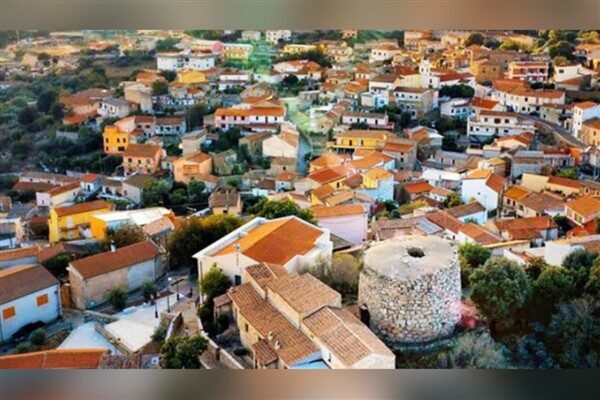 Adanın nüfusu otuz yıl önce 1,64 milyonken, 1,57 milyona düştü;