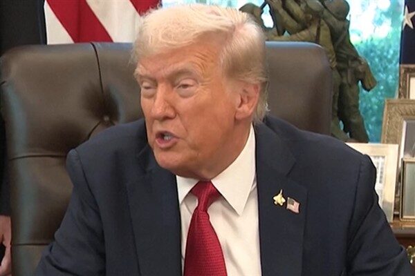 Trump, Beyaz Saray'da düzenlenen basın toplantısında "İsyan Yasası'nın bir sebebi