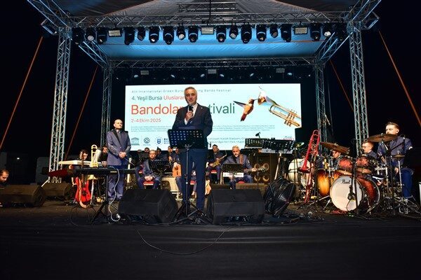 Bursa Büyükşehir Belediyesi, '4. Yeşil Bursa Uluslararası Bandolar Festivali’nde yurt