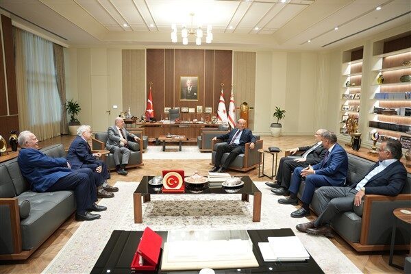 Zafer Partisi Genel Başkanı Ümit Özdağ, Genel Başkan Yardımcısı Şükrü Sina